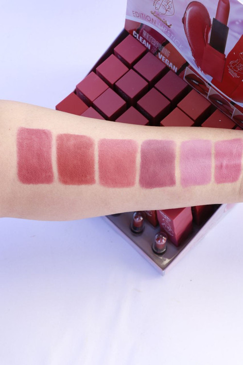 رژلب های جامد برند ارتسکین Artskin