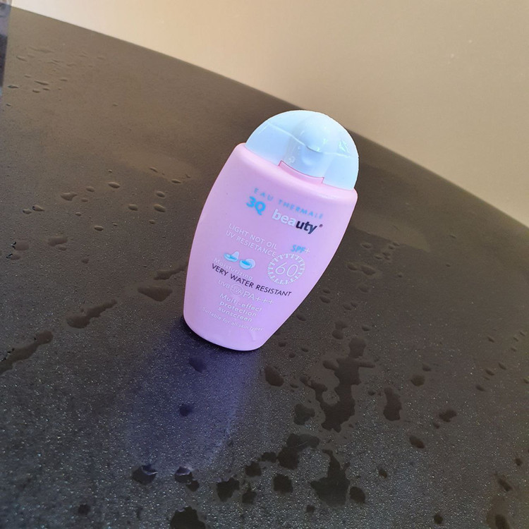 ضد آفتاب اصلی بیوتی 3Q beauty