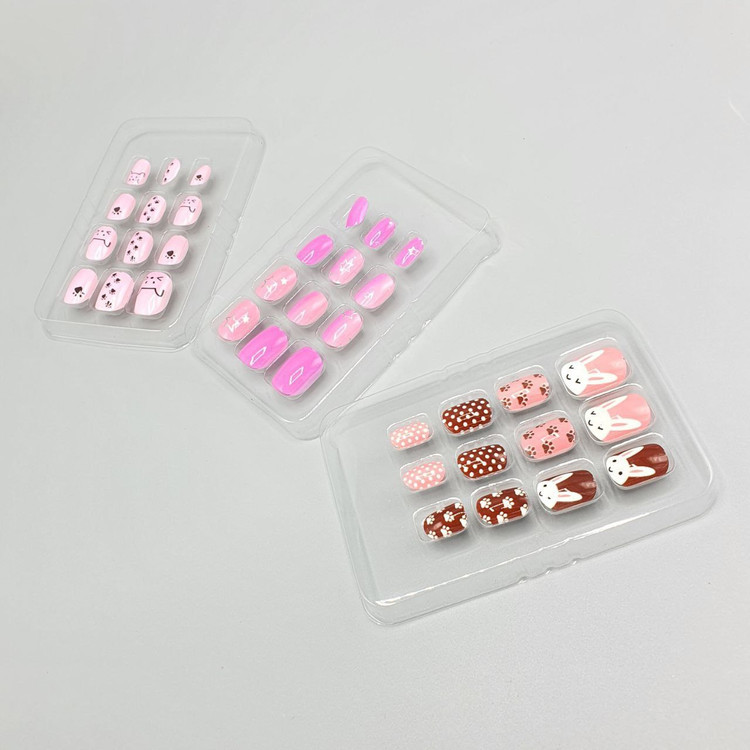 ناخن مصنوعی بچگانه حرارتی بصورت 12 بسته ای