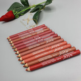 رژلب مدادی تراش دار نایس