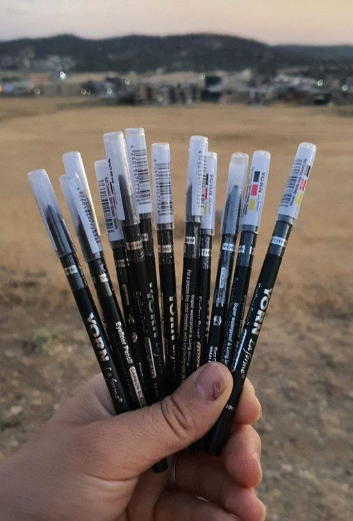 مداد چشم ضد آب یورن