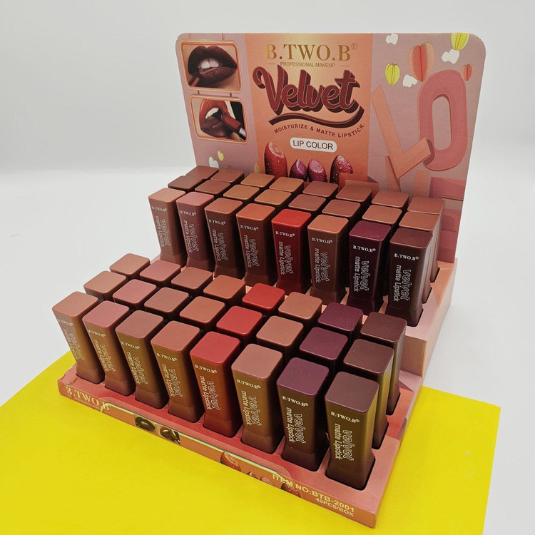 رژلب جامد مخملی برند B two B