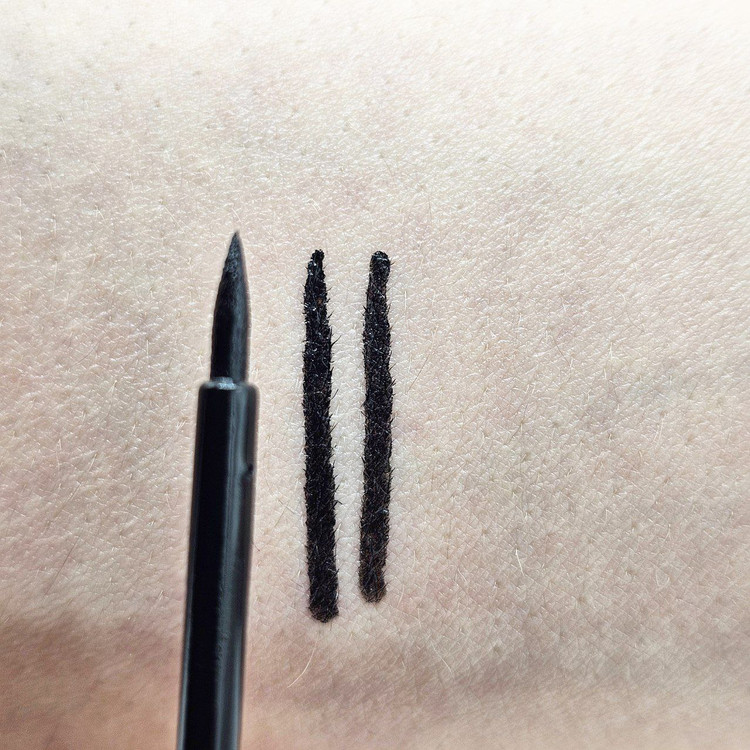 خط چشم ماژیکی لیدی پور Lady pure