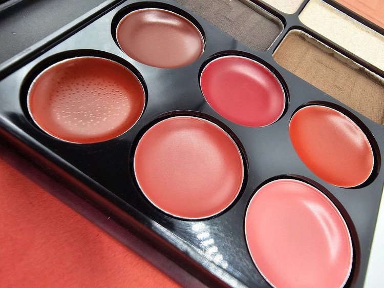 پالت سایه کیفی سایز بزرگ مارک انی لیدی any lady