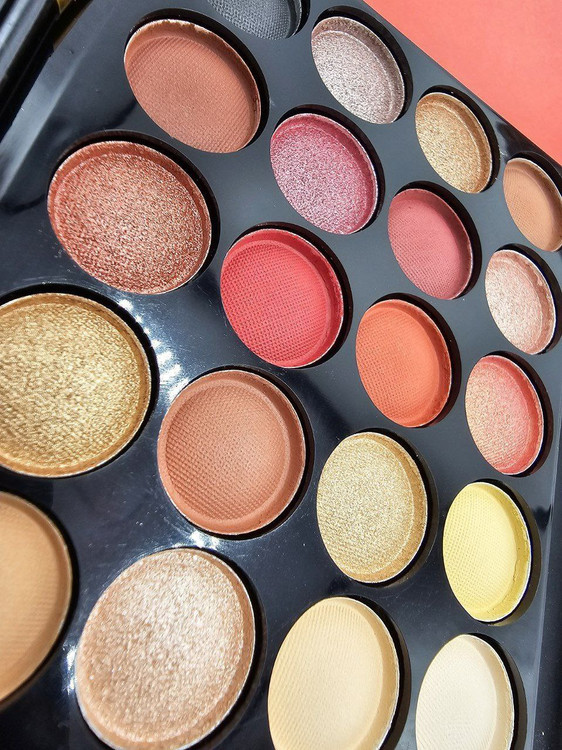 پالت سایه کیفی سایز بزرگ مارک انی لیدی any lady