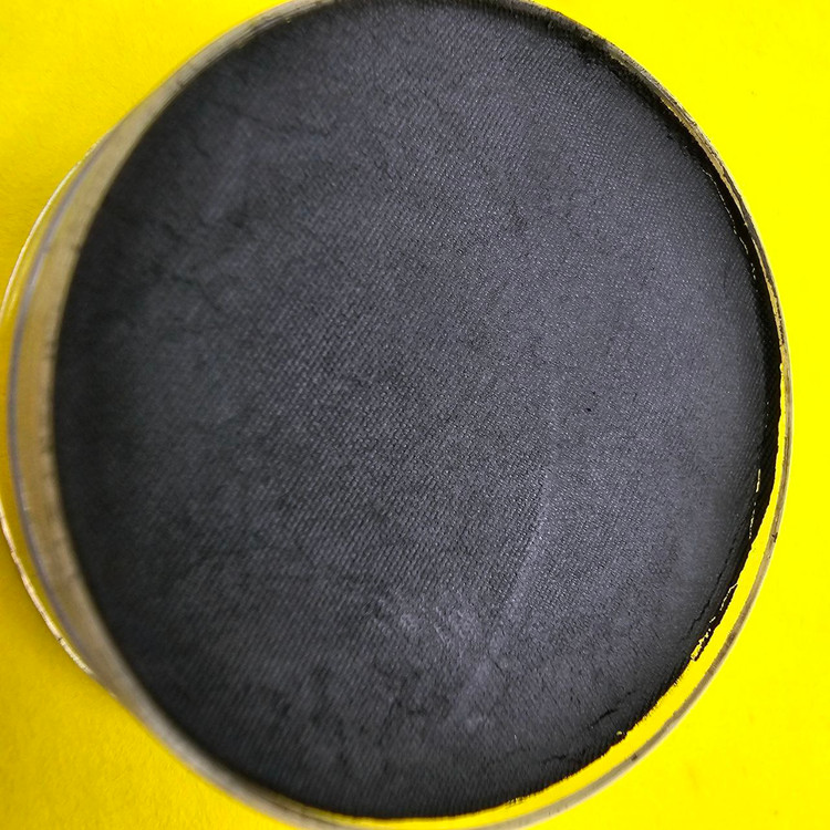 خط چشم سنگی آکوا