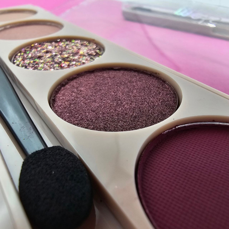 پالت سایه 5 رنگ برند میس