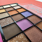 پلت سایه نود 18 رنگ سری جدید NUDE