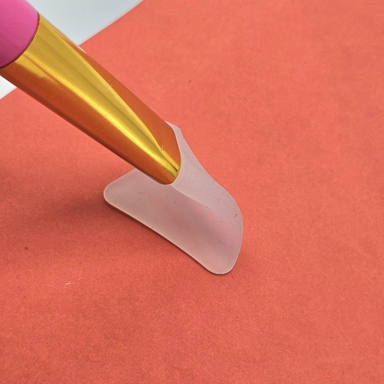 براش سیلیکونی مخصوص زدن انواع ماسک