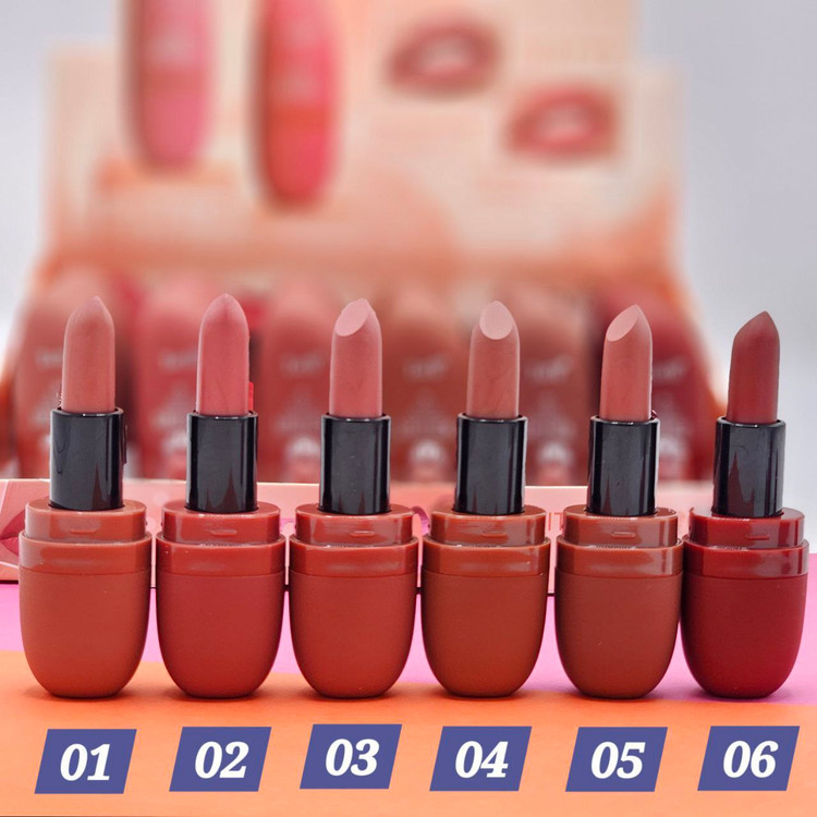 رژلب جامد مات برند تاتو