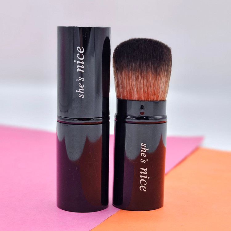 فرچه رژگونه فلزی برند شی نایس