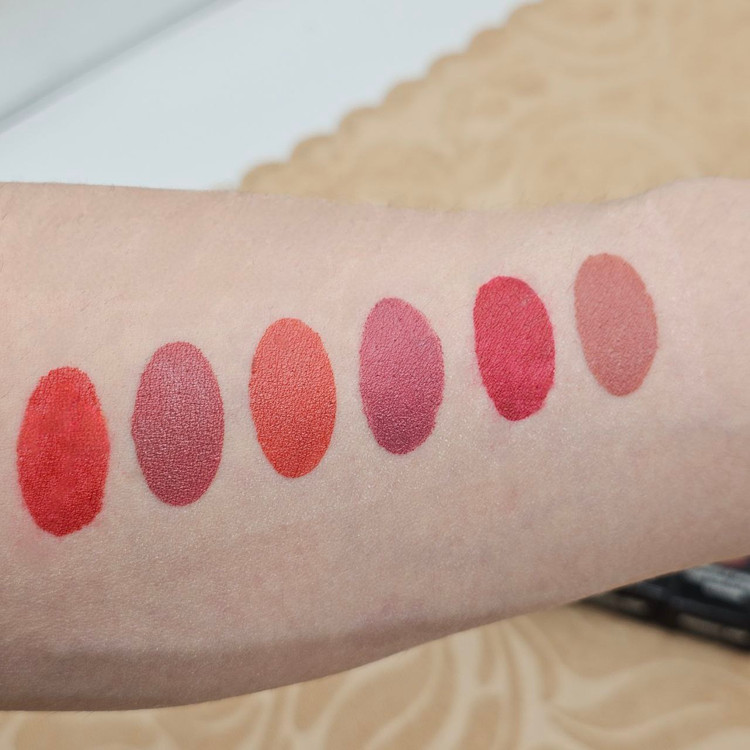 رژلب کوشنی برند رمانتیک راین