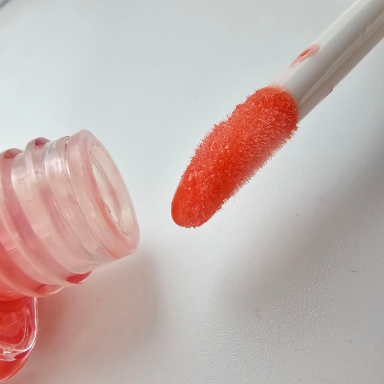 روژگونه مایع روغنی و لیپ گلاس حرارتی مجیک