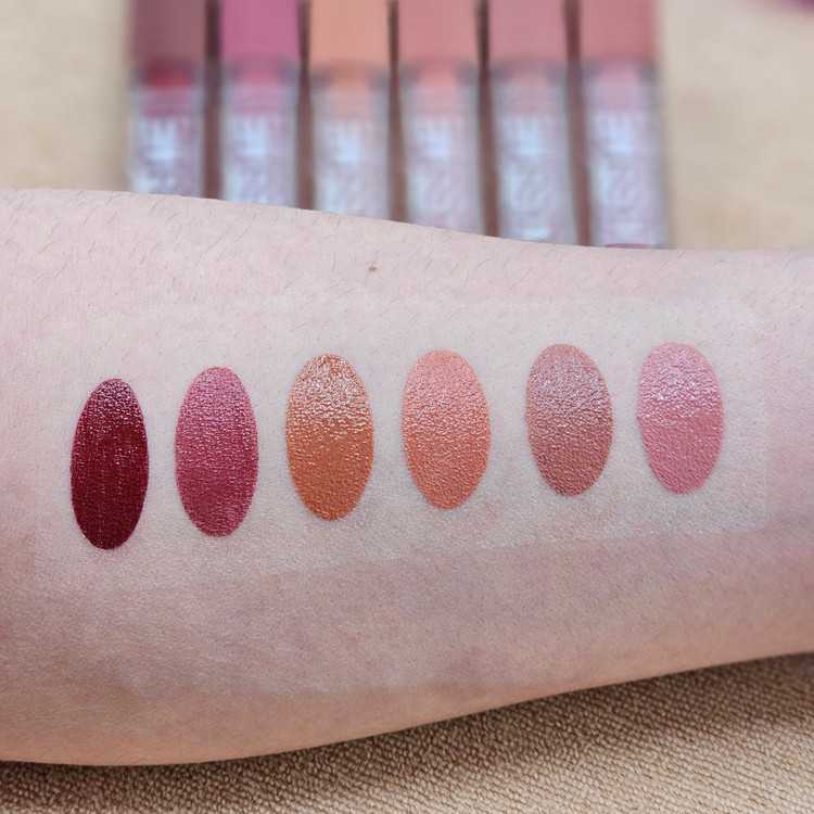 رژلب مایع برند کیس می