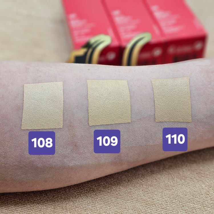 کرم پودر و کرم گریم فوقالعاده کلارنس