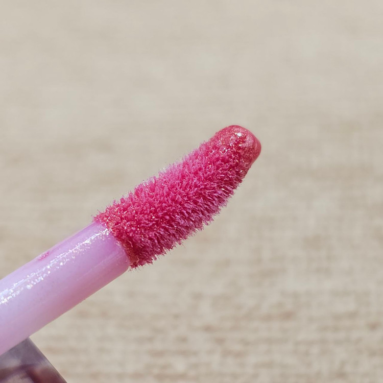 رژلب مایع یا لیپ گلاس های شاین دار مجیک