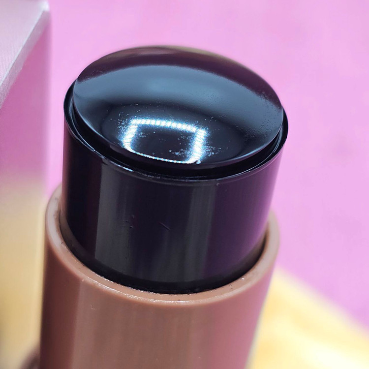 تینت لب ژله ای قهوه ای برند هدی موجی