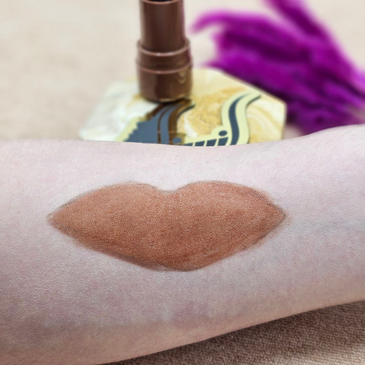 تینت لب ژله ای قهوه ای برند هدی موجی