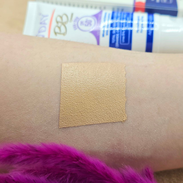 ضدآفتاب کرم پودری و گیاهی برند ویدی