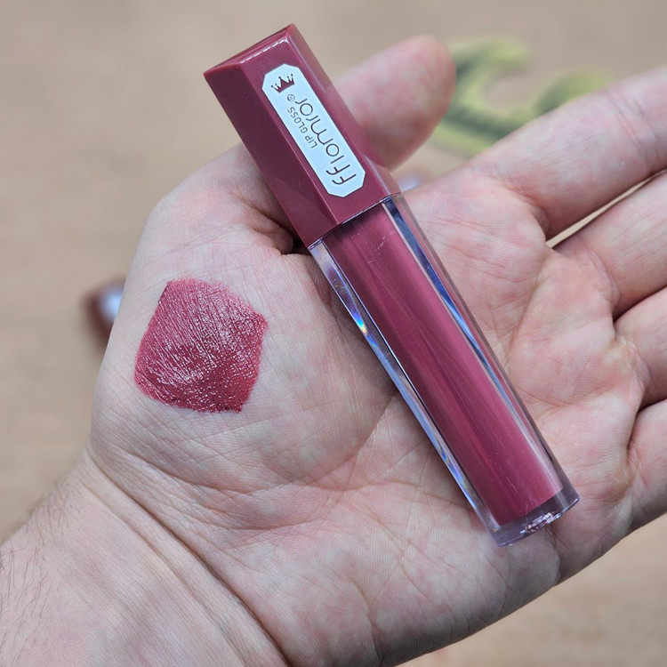 رژلب مایع 6 ضلعی کد 5680