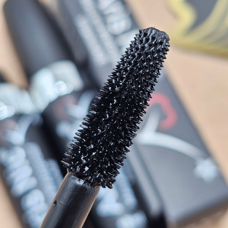 ریمل بلند کننده و ضدآب برند آریس نایس