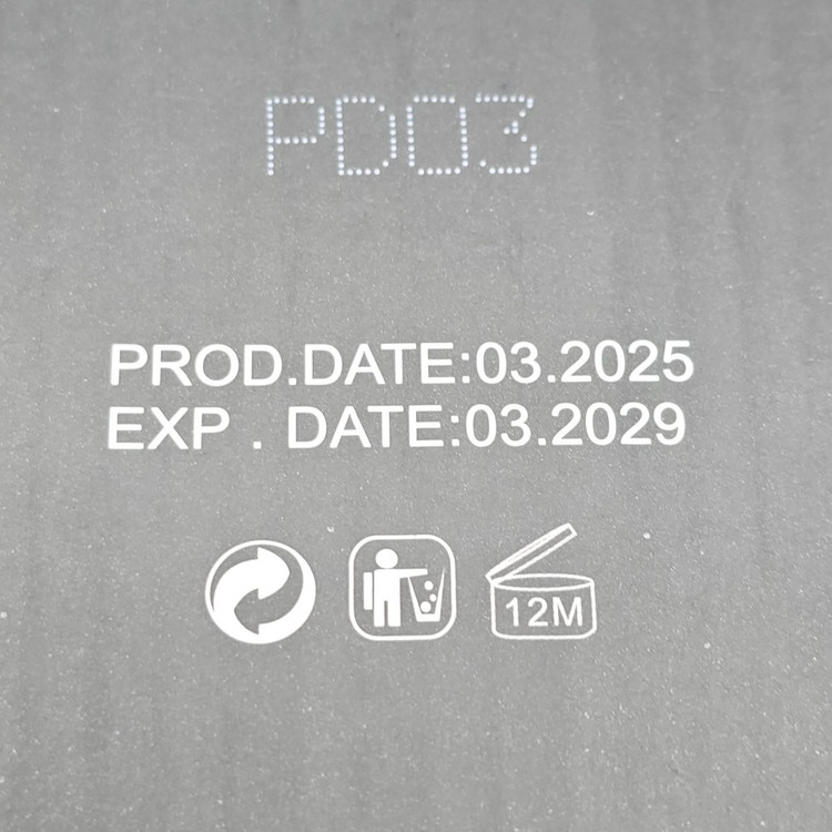 کرم پودر و گریم بادوام برند پولادورف پوشش حرفهای و ضدآب