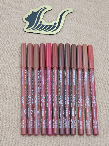 خط لب ویولت بصورت 12 عددی