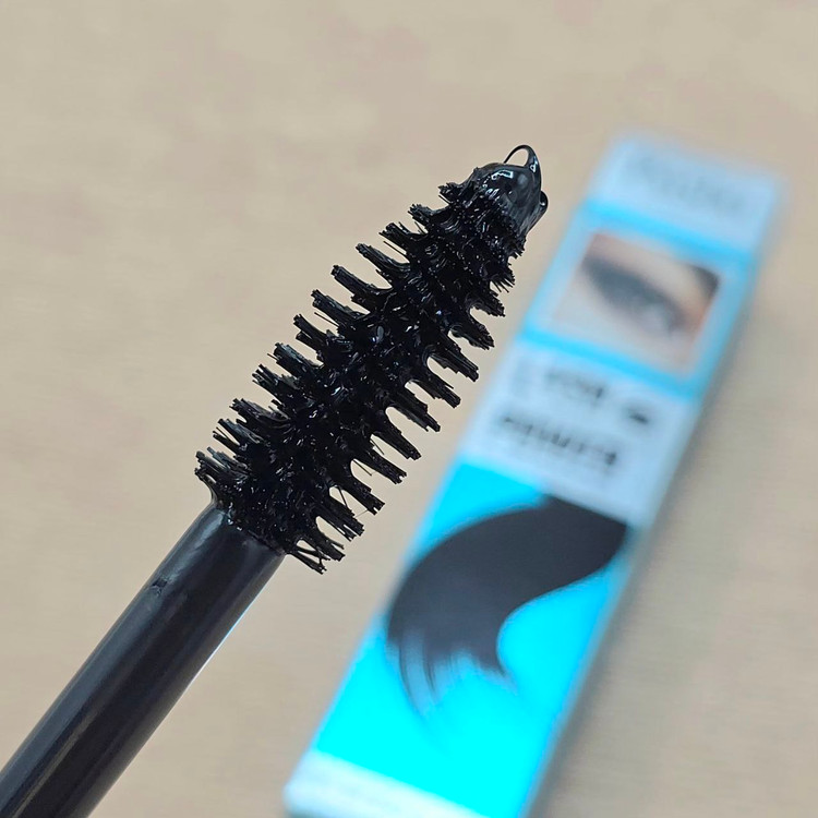 ریمل حجم دهنده برند پاشا Pasha