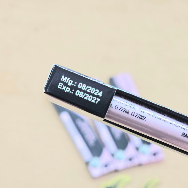 خط چشم ماژیکی برند رامش