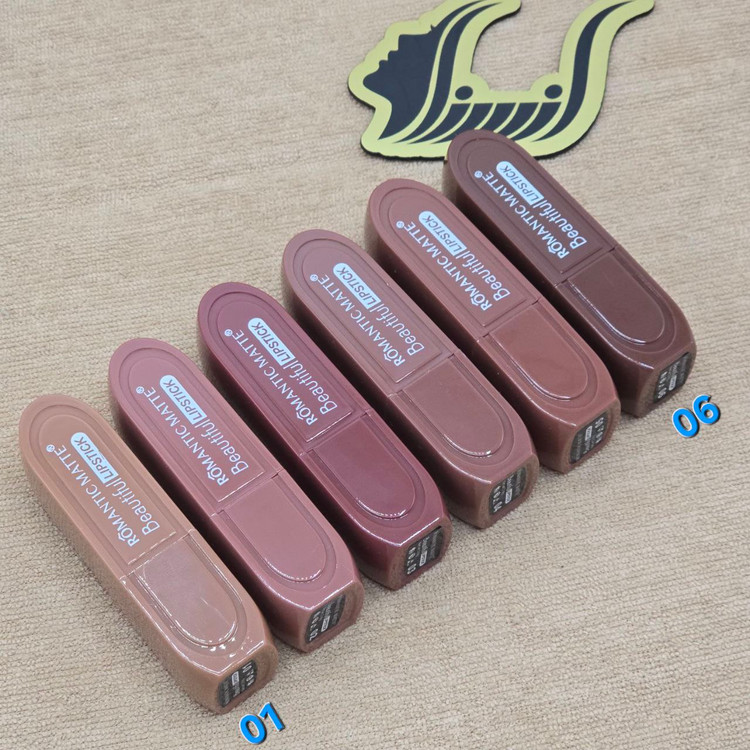 رژلب جامد تستردار برند رمانتیک مات کد 0428