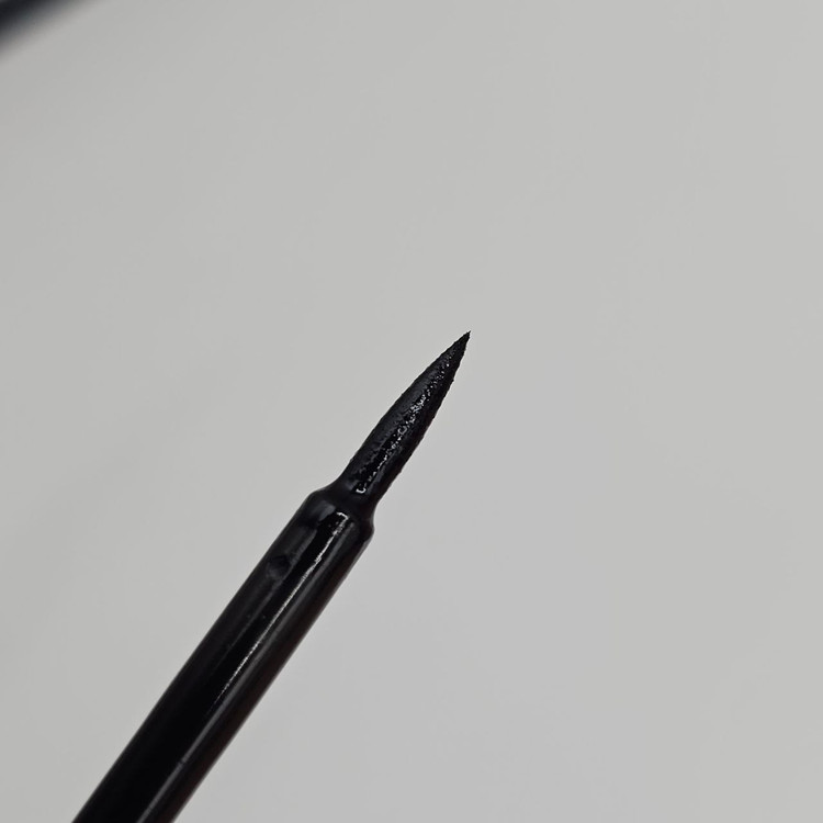 خط چشم مویی و ماژیکی پوکه فلزی برند ویولا