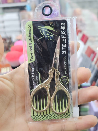 قیچی ابرو دسته طلایی کامل تیتانیوم برند گلدن دریم