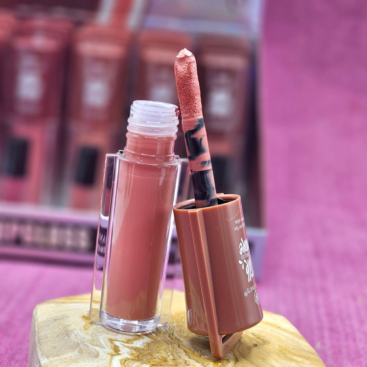 رژلب مایع مات تستردار برند رمانتیک راین